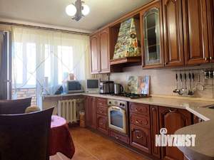 3-к квартира, вторичка, 71м2, 3/6 этаж