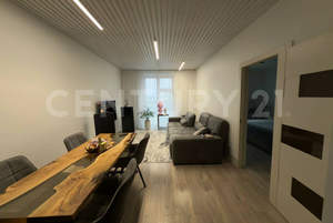 3-к квартира, вторичка, 80м2, 28/28 этаж