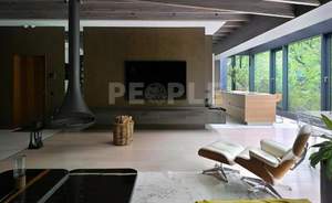 4-к квартира, вторичка, 225м2, 4/4 этаж