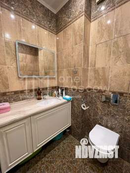 4-к квартира, вторичка, 135м2, 6/9 этаж