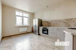 3-к квартира, вторичка, 125м2, 3/10 этаж