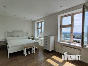 3-к квартира, вторичка, 42м2, 18/44 этаж