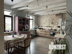 4-к квартира, вторичка, 145м2, 3/4 этаж