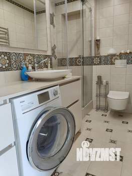 3-к квартира, вторичка, 42м2, 18/44 этаж