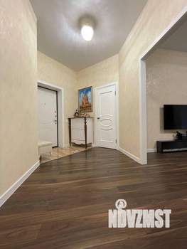 3-к квартира, вторичка, 131м2, 1/9 этаж