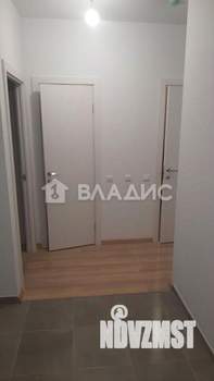 2-к квартира, вторичка, 61м2, 2/10 этаж