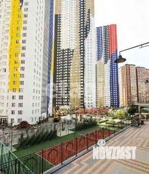 3-к квартира, вторичка, 74м2, 43/44 этаж