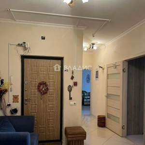 3-к квартира, вторичка, 77м2, 18/25 этаж