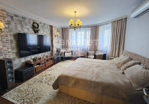 2-к квартира, вторичка, 60м2, 8/17 этаж