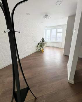 2-к квартира, вторичка, 67м2, 13/22 этаж