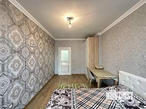 4-к квартира, вторичка, 128м2, 7/25 этаж