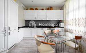 2-к квартира, вторичка, 44м2, 1/8 этаж