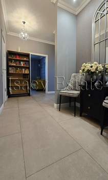 2-к квартира, вторичка, 58м2, 8/32 этаж