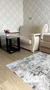 2-к квартира, вторичка, 58м2, 1/6 этаж