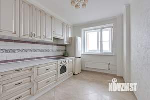 2-к квартира, вторичка, 60м2, 10/12 этаж