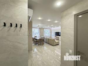 3-к квартира, вторичка, 84м2, 42/44 этаж