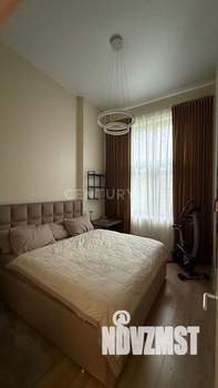 2-к квартира, вторичка, 57м2, 1/9 этаж