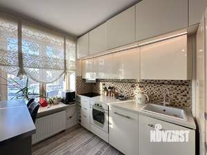 3-к квартира, вторичка, 42м2, 7/45 этаж
