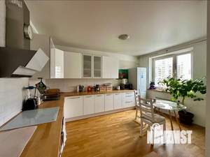 2-к квартира, вторичка, 72м2, 14/22 этаж