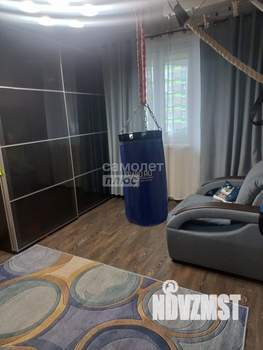 2-к квартира, вторичка, 64м2, 7/17 этаж