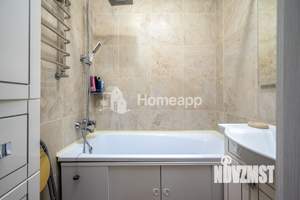 2-к квартира, вторичка, 44м2, 1/8 этаж