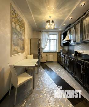 3-к квартира, вторичка, 105м2, 3/5 этаж