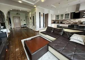 2-к квартира, вторичка, 85м2, 25/25 этаж