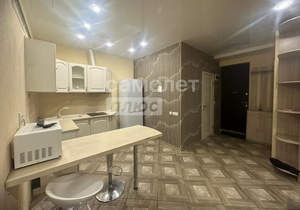 2-к квартира, вторичка, 45м2, 3/45 этаж