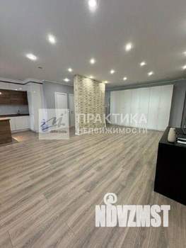 3-к квартира, вторичка, 104м2, 3/17 этаж