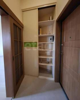 3-к квартира, вторичка, 71м2, 9/8 этаж