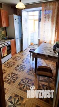 3-к квартира, вторичка, 64м2, 6/12 этаж