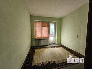 3-к квартира, вторичка, 55м2, 3/5 этаж