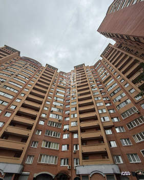 3-к квартира, вторичка, 210м2, 16/17 этаж