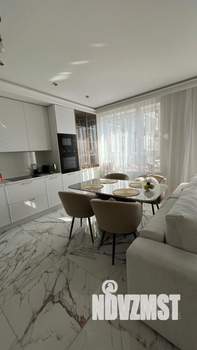 3-к квартира, вторичка, 79м2, 15/19 этаж