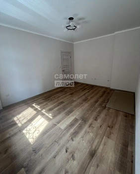 2-к квартира, вторичка, 50м2, 1/9 этаж