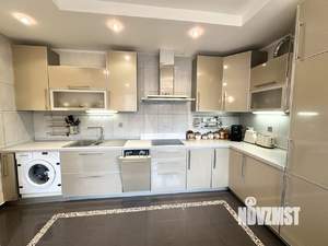 2-к квартира, вторичка, 58м2, 8/15 этаж
