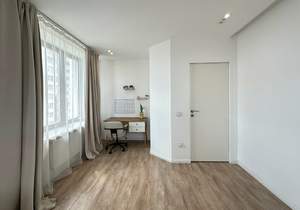 3-к квартира, вторичка, 77м2, 28/43 этаж