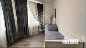 2-к квартира, вторичка, 63м2, 1/10 этаж