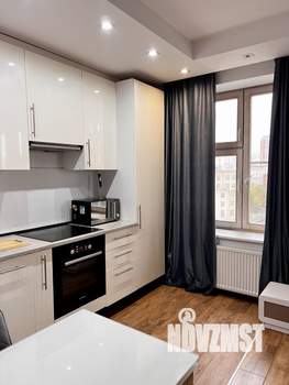 Студия квартира, вторичка, 32м2, 8/44 этаж