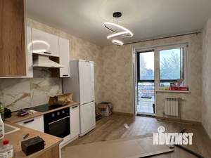 2-к квартира, вторичка, 64м2, 1/18 этаж