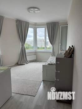 2-к квартира, вторичка, 57м2, 13/33 этаж