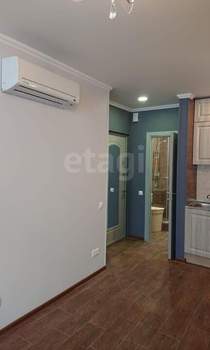3-к квартира, вторичка, 70м2, 1/15 этаж