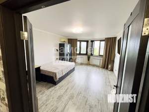 2-к квартира, вторичка, 57м2, 9/18 этаж
