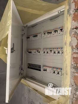 4-к квартира, вторичка, 237м2, 1/4 этаж