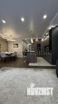 4-к квартира, вторичка, 144м2, 38/44 этаж