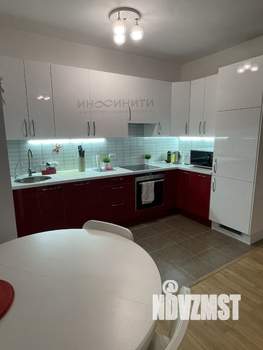2-к квартира, вторичка, 64м2, 9/13 этаж