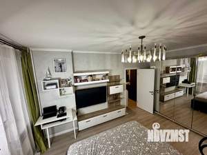 2-к квартира, вторичка, 42м2, 9/19 этаж