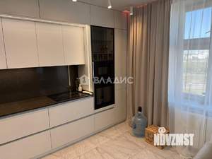 2-к квартира, вторичка, 79м2, 30/44 этаж