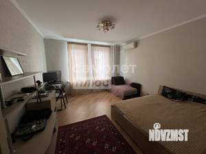 1-к квартира, вторичка, 38м2, 1/18 этаж