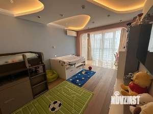 3-к квартира, вторичка, 109м2, 18/18 этаж